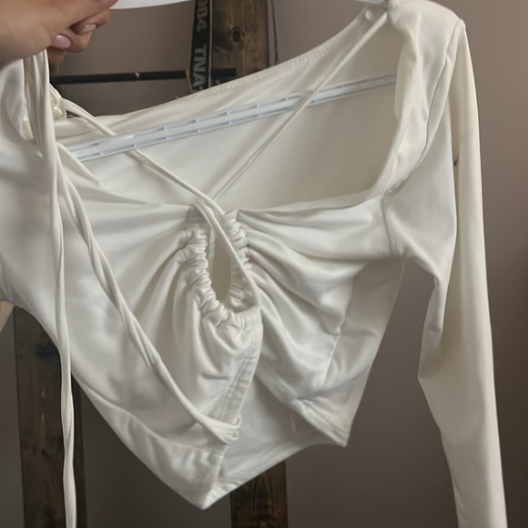 WHITE TIE UP TOP - Picture 3 of 3